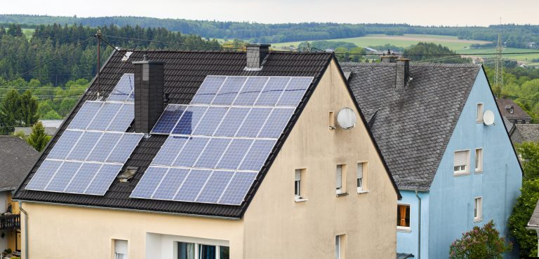Pourquoi l’énergie solaire devient de plus en plus populaire ?